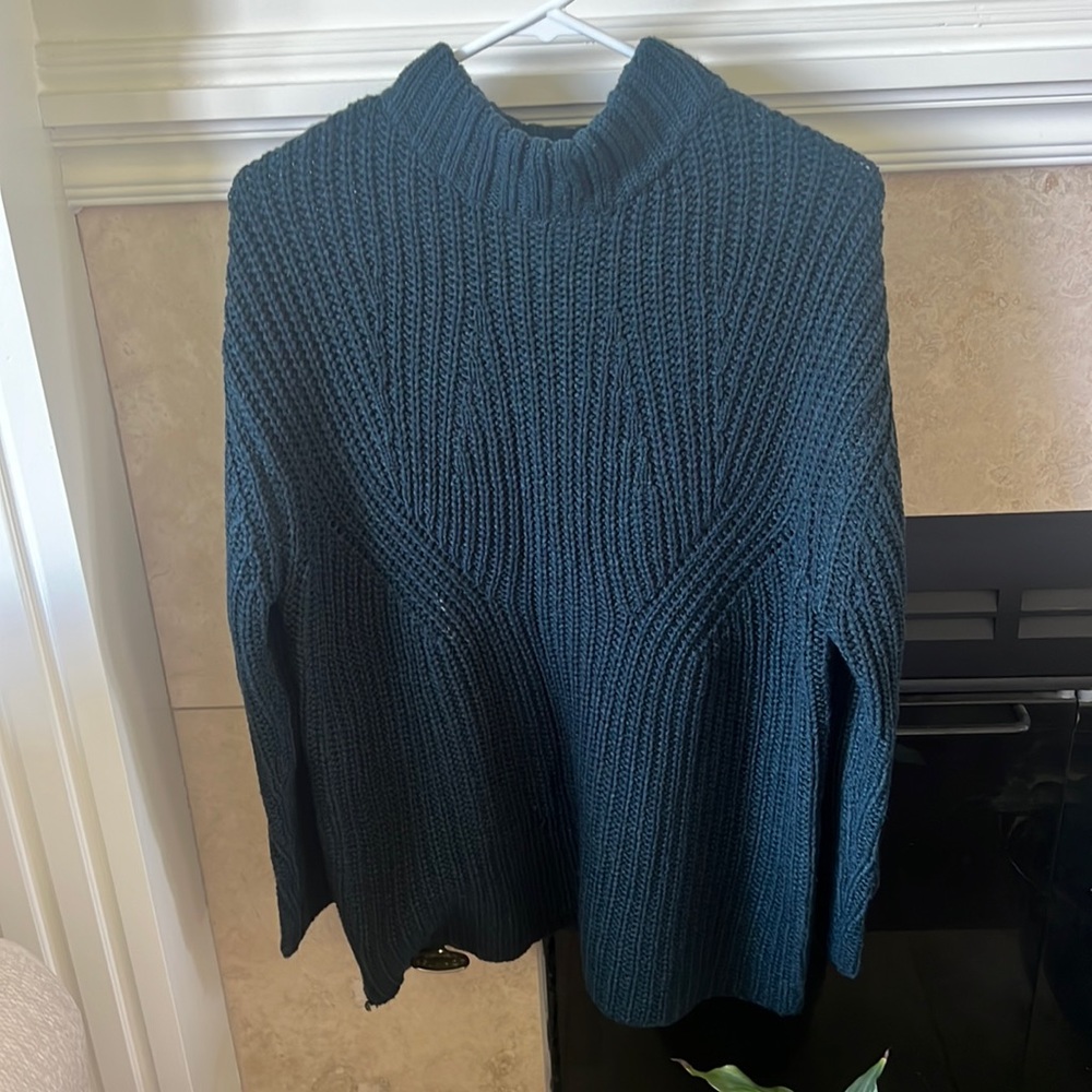 Tobi Sweater